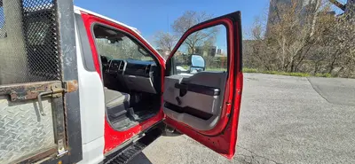 FORD F550 Trucks | Platinum Group (18)