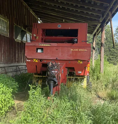 NEW HOLLAND 648 Balers | Penncon Management, LLC (5)