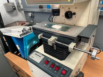 Midland Metrology JT12A-Z Profile Projector | Charter Auctions (4)