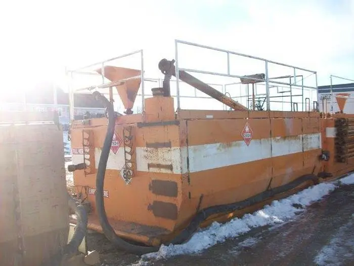 Used 20 M3 (120 BBL) SKID MOUNTED 2 COMPARTMENT MUD TANK Water Tanks Saskatchewan CA | Chad Equipment #466802