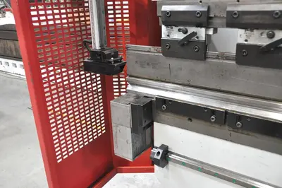 USED BAYKAL APHS 200 TON X 3100 MM CNC