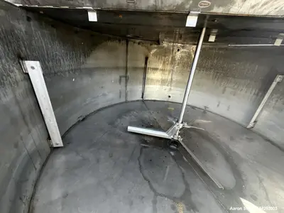 Used 1,250 Gallon 304 Stainless Steel Vertical Mix Tank – Dual Turbine Agitator,