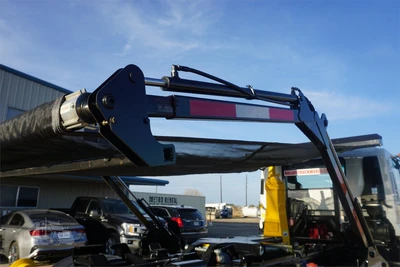 Used 2027 ISUZU FVR Hooklifts & Roll-Offs Texas US | Roll Off Truck World #1491763