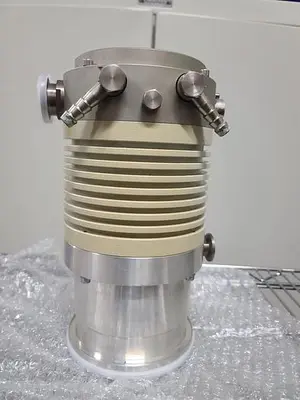 Pfeiffer Balzers TPH 180H Turbo Pump with cable