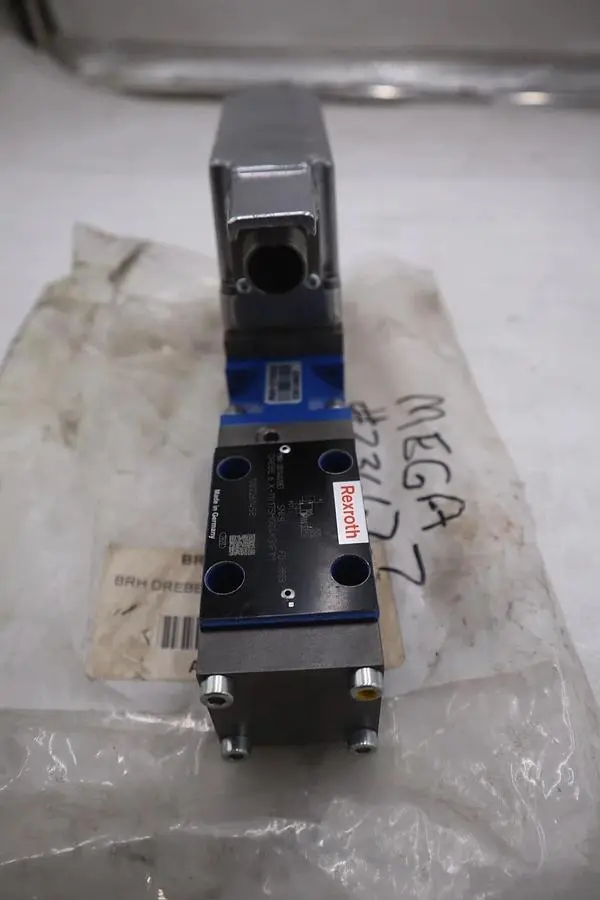 NEW Rexroth Valve 0811402083 DREBE6X-11/175MG24K31F1M Stock GF-618