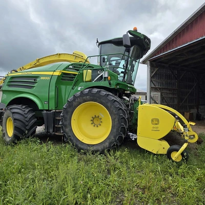 Used JOHN DEERE 8800 Agricultural Choppers New York US | Iron Listing #1363763