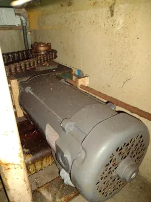 USED AWS F-200AF