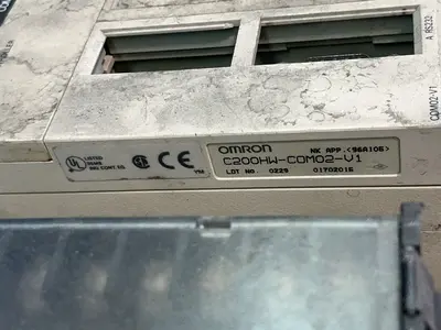 Used OMRON C200HWCOM02V1 Programmable Logic Controllers Ohio US | HGR 24 #1345362