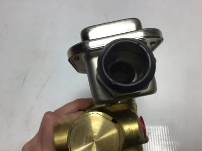 Asco NPK8344A72E Red Hat Solenoid Valve 3/8″NPT 125VDC 17.4Watts 20-125PSI