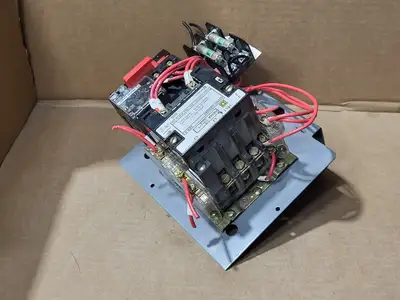 USED SQUARE D 8536SCO3H308S