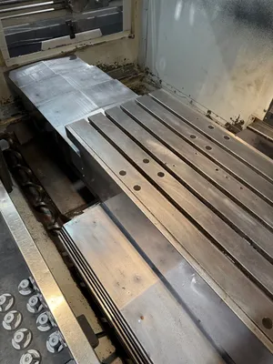 2013 HAAS VF-4 Vertical Machining Centers | GMT (10)