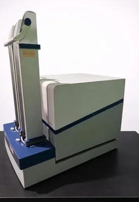 USED BMG - LABTECH PHERASTAR MICROPLATE READER WITH STACKER