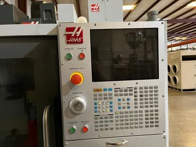 2020 HAAS DM-2 Vertical Machining Centers | Lion Machinery (9)