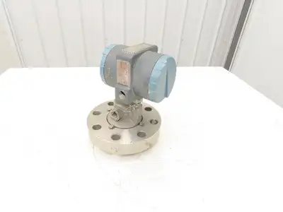 Foxboro 827DF-DS1NMSA1 Electronic Pressure Transmitter 12.5-42VDC 0-72" H2O