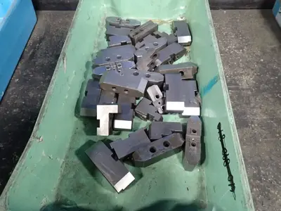 Chuck Jaws