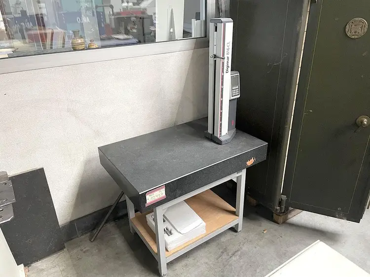 Used MAHR DIGIMAR 816 CL Measuring Machines BE | Apt International N.V #361040