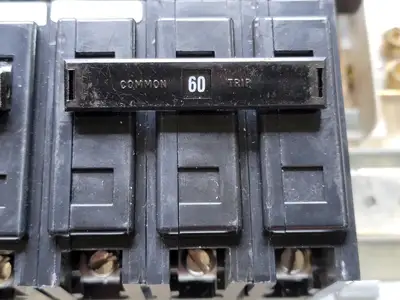 New | in-Stock 1997 CUTLER-HAMMER YS20C42 Switchgears British Columbia CA | Lenmark #835439