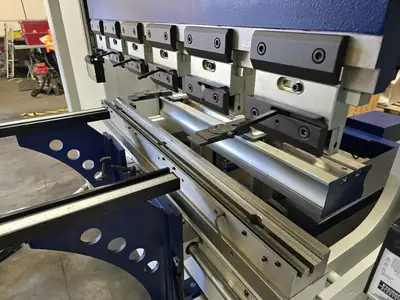 New | in-Stock 2026 MVD A40-1250 Press Brakes British Columbia CA | Lenmark #1424588