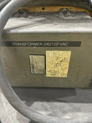 240v --> 600v x 15 KVA HAMMOND TRANSFORMER PORTABLE POWER UNIT AND SWITCHBOXES: STOCK #21009
