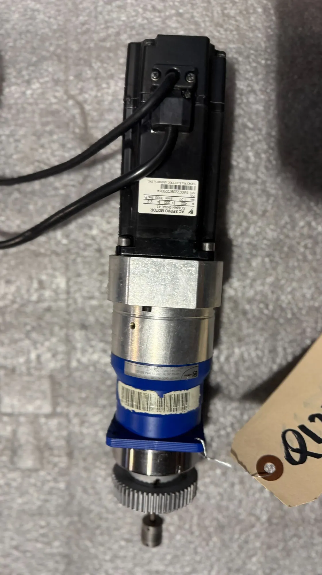 USED YASKAWA SGMAH-04AAF41
