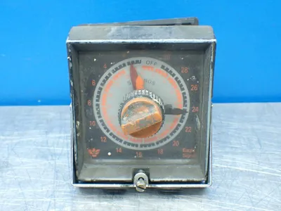 Used EAGLE SIGNAL HG100A6 Timers Ohio US | HGR 24 #884094