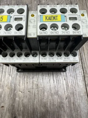 Used SIEMENS 3RH1122-1BB40 Misc Electrical & Power Parts South Carolina US | ESS Industrial Equipment Sales #1427788