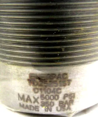 NEW ENERPAC TD-25251ST THREADED CYLINDER 6050LBS TD25251ST