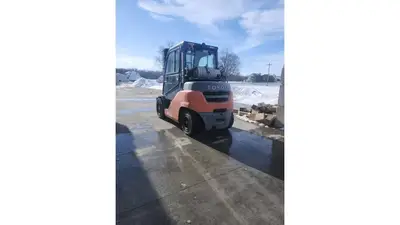 Used TOYOTA 8FG-35U Misc Forklifts Illinois US | Trustworthy Equipment #1399058