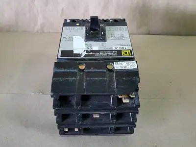 USED SQUARE D FA36100