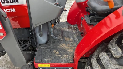 USED 2019 MASSEY FERGUSON 1750M