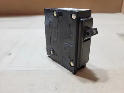 Used CUTLER-HAMMER BR120 Circuit Breakers British Columbia CA | Lenmark #1488978