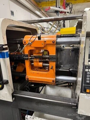 Used CINCINNATI MILACRON VSX55-2.27, Injection Molding Machines Illinois US | Meadoworks #1492249
