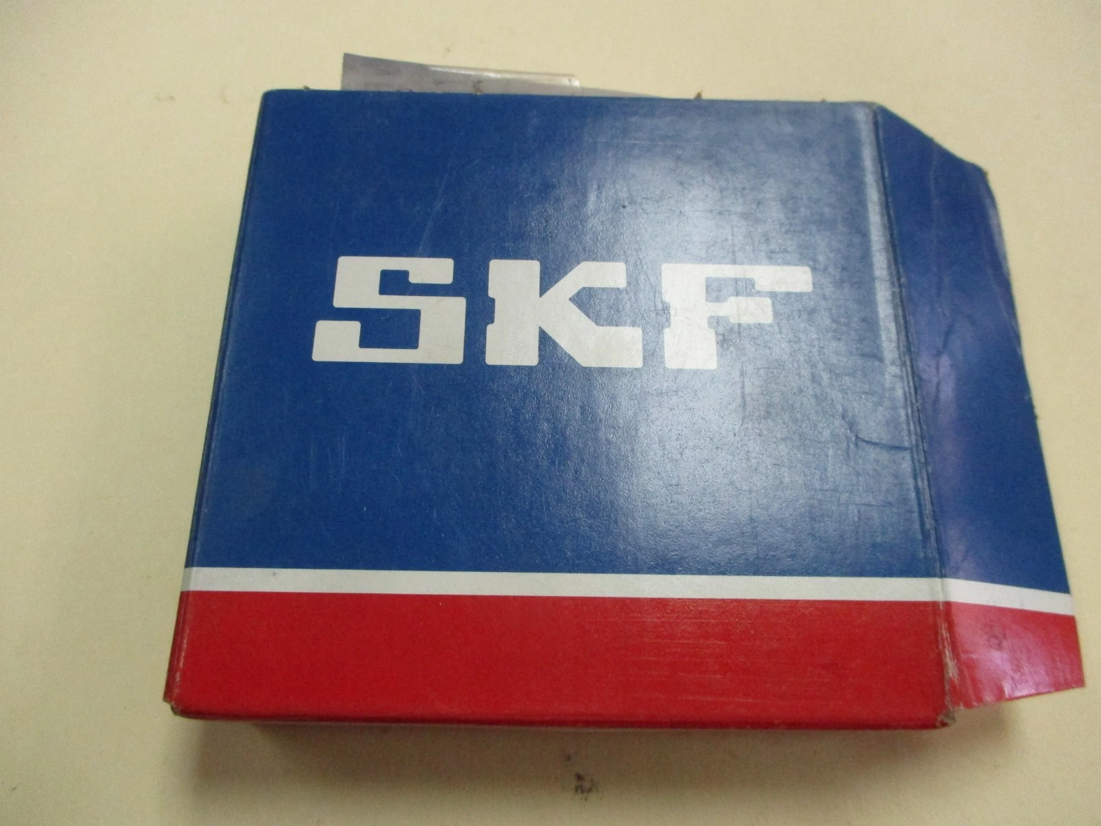 NEW SKF 62082ZJEM