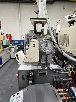 1997 NISSEI FN3000 Injection Molding Horizontal/Vertical | Machinery Network (2)