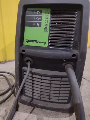 USED FORNEY CAT 00317