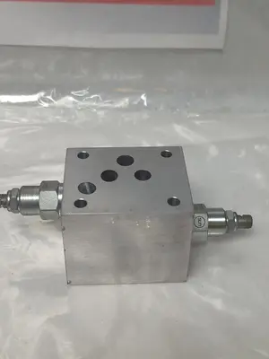 USED SUN HYDRAULICS 9FQ7