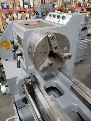 Used VICTOR 1660 Gap Lathes Kentucky US | Aucto #1389556
