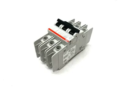 Used ABB 2CDS273327R0547, SU203PR-K35A Circuit Breakers Michigan US | Maverick Industrial Sales #1455705
