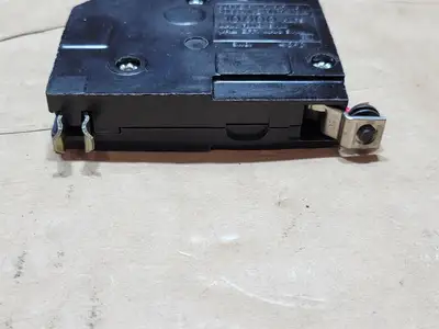 USED SQUARE D QOB120