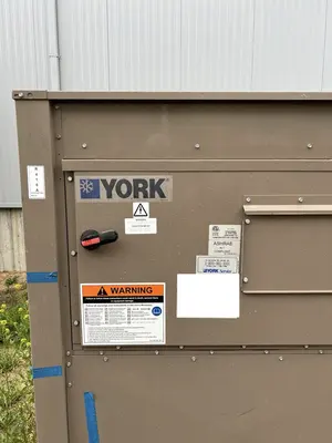 USED 2019 YORK YCUL0072EE46XEABTXTHDXRL