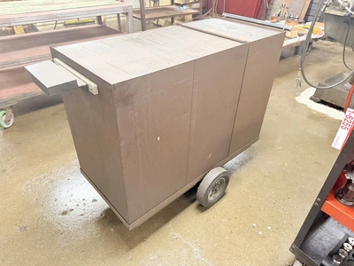 Used _UNKNOWN_ _UNKNOWN_ Tool Carts Michigan US | Miedema Asset Management Group #1292851