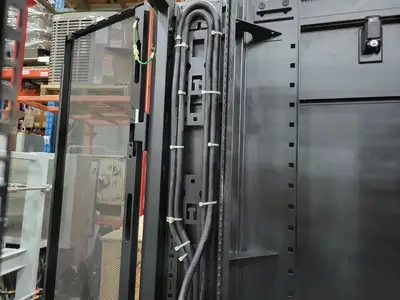 USED SCHNEIDER ELECTRIC AP7581
