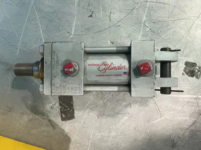 Used MILWAUKEE CYLINDER A61 Pumps Ohio US | HGR 24 #1506657
