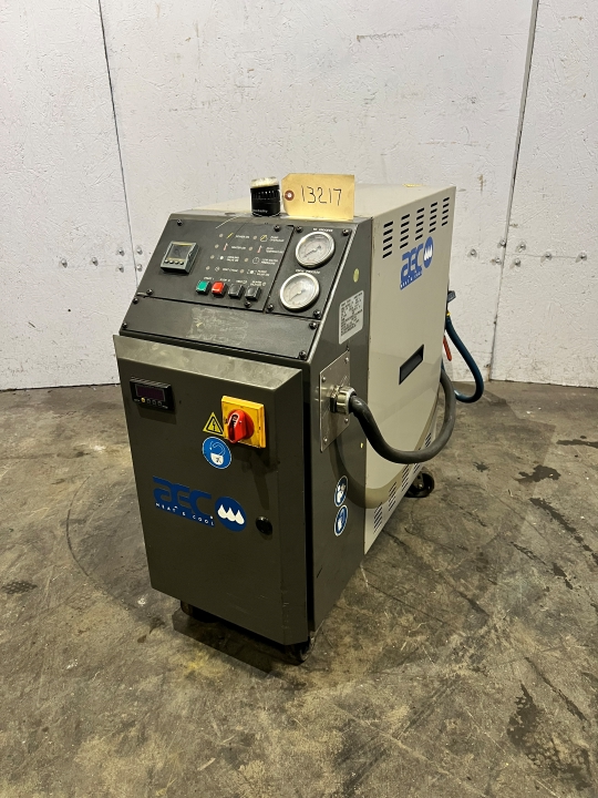 Used 2015 AEC TCU300 Temperature Controls Massachusetts US | Hunter Plastics #788018