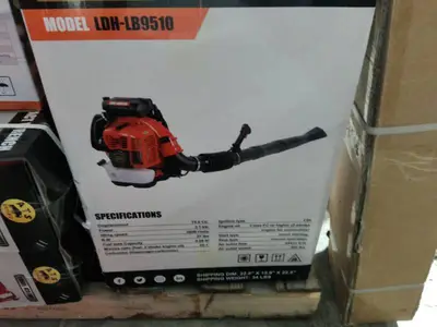 LEAF BLOWER