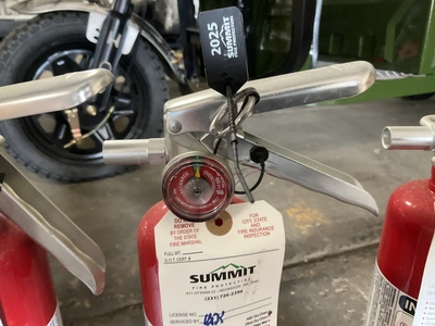 Used _UNKNOWN_ _UNKNOWN_ Fire Extinguishers Michigan US | Miedema Asset Management Group #1411033