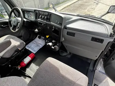 Used 2023 INTERNATIONAL MV607 Box trucks Florida US | Truck and Van Outlet #1509128