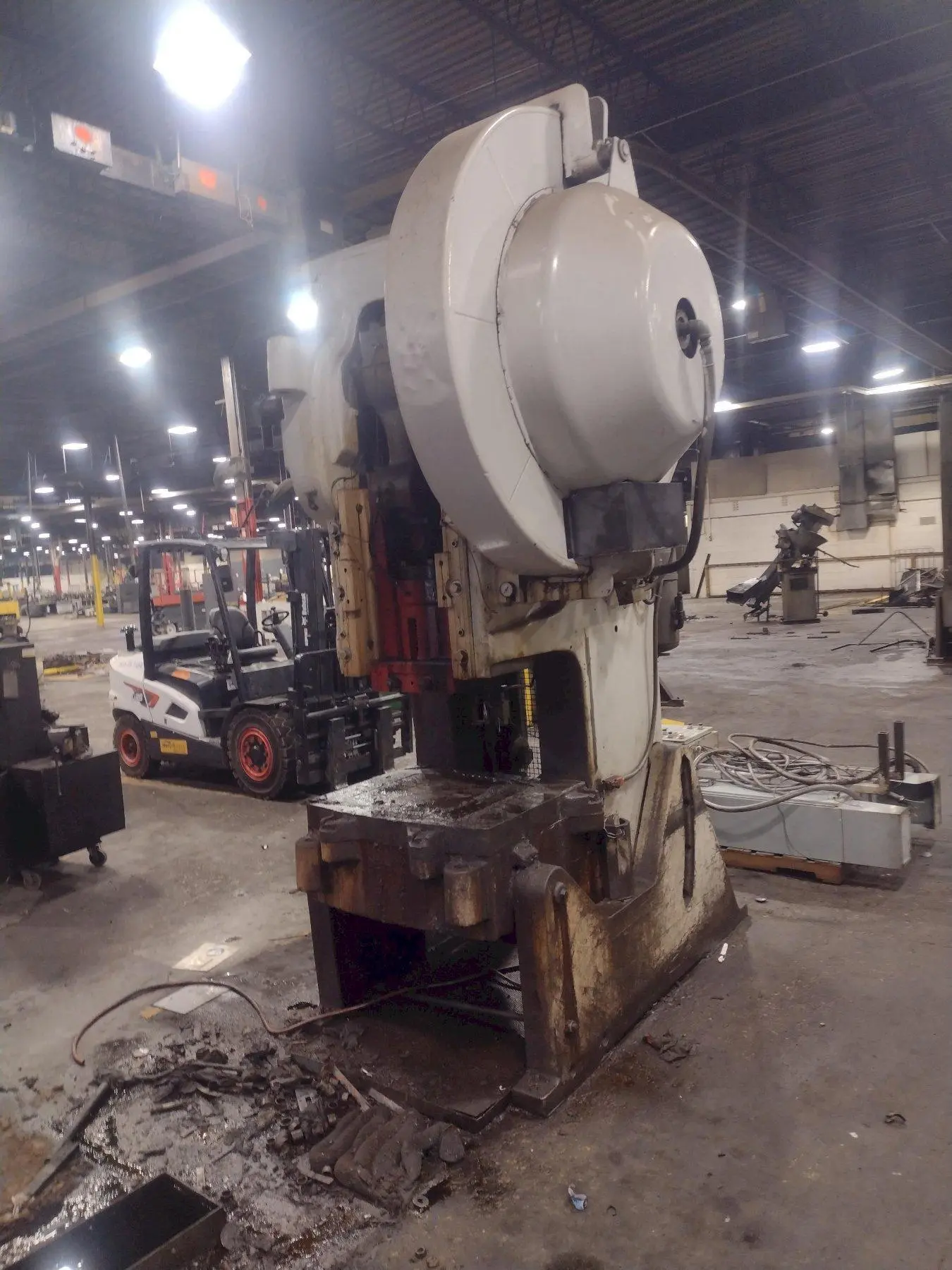 95 TON BLISS MODEL #28 OBI STAMPING PRESS 6"
 STROKE : YOBRO 24901
