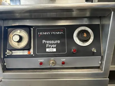 USED HENNY PENNY 600