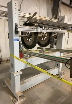 HOMAG POWER TVL370/15/02 BRUSH/WHEEL STYLE BOARD TURNER MATERIAL-HANDLING CONVEYOR SYSTEM